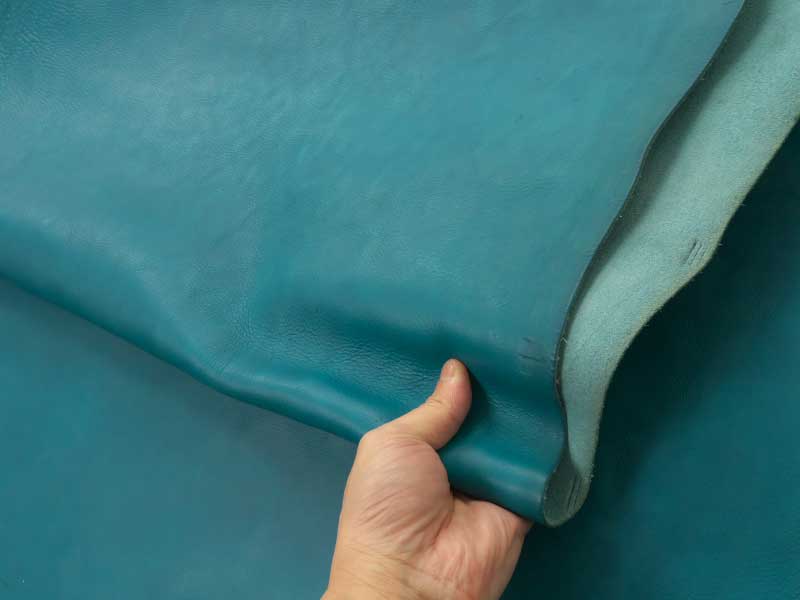 ヌメシュリンク半裁(ブルー:2.0〜2.2mm厚:236ds)