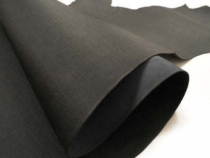 オイルヌメ 型押し 半裁（ブラック：2.5〜3.0mm厚：217ds）