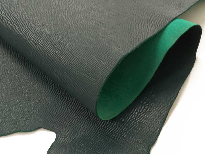 オイルヌメ 半裁ハーフ型押し（エメラルド：1.5mm厚：113ds）