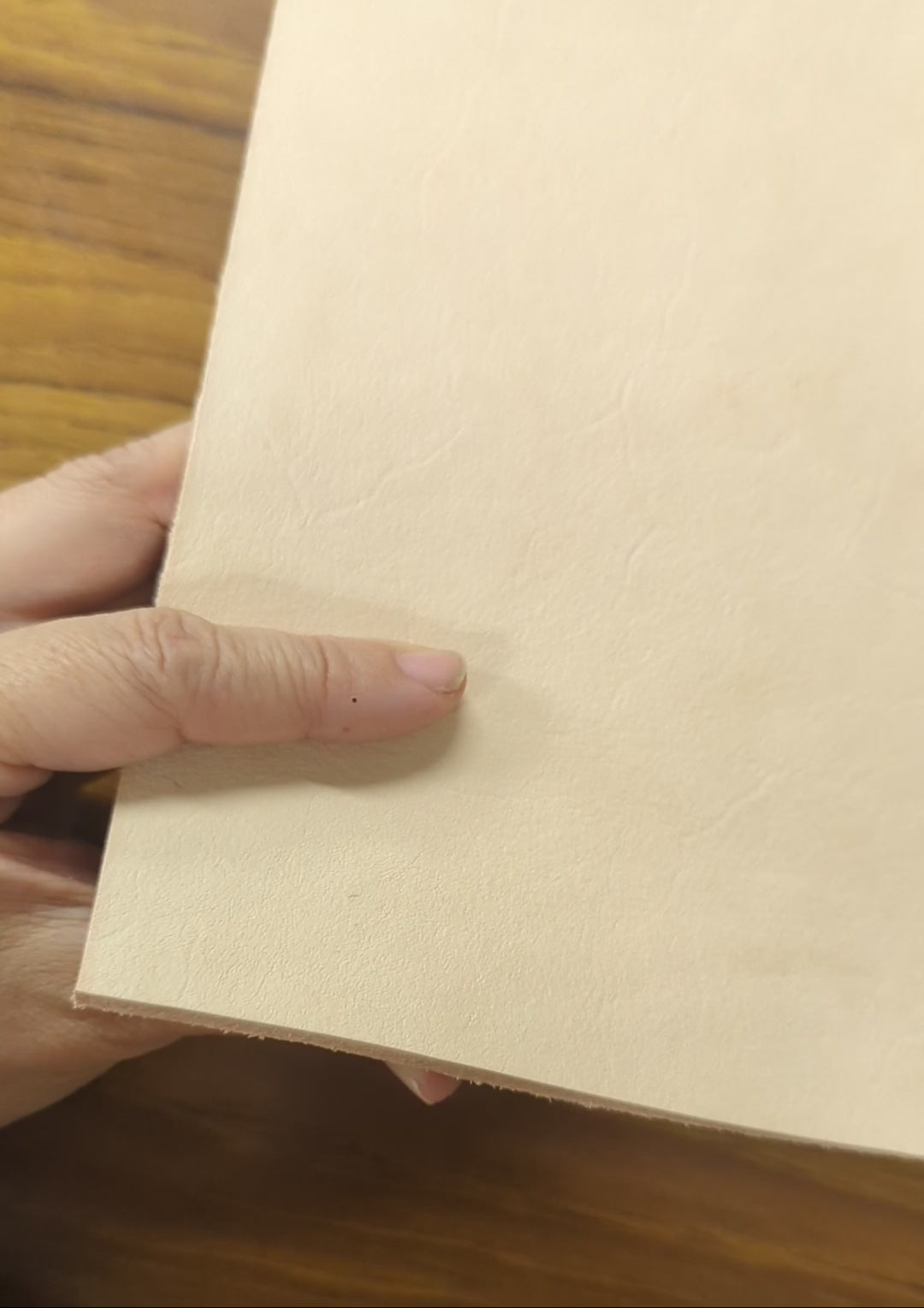 ヌメ革タンロー革　20枚セット ヌメ革タンロー カットA レザークラフト素材｜協伸レザーオンライン